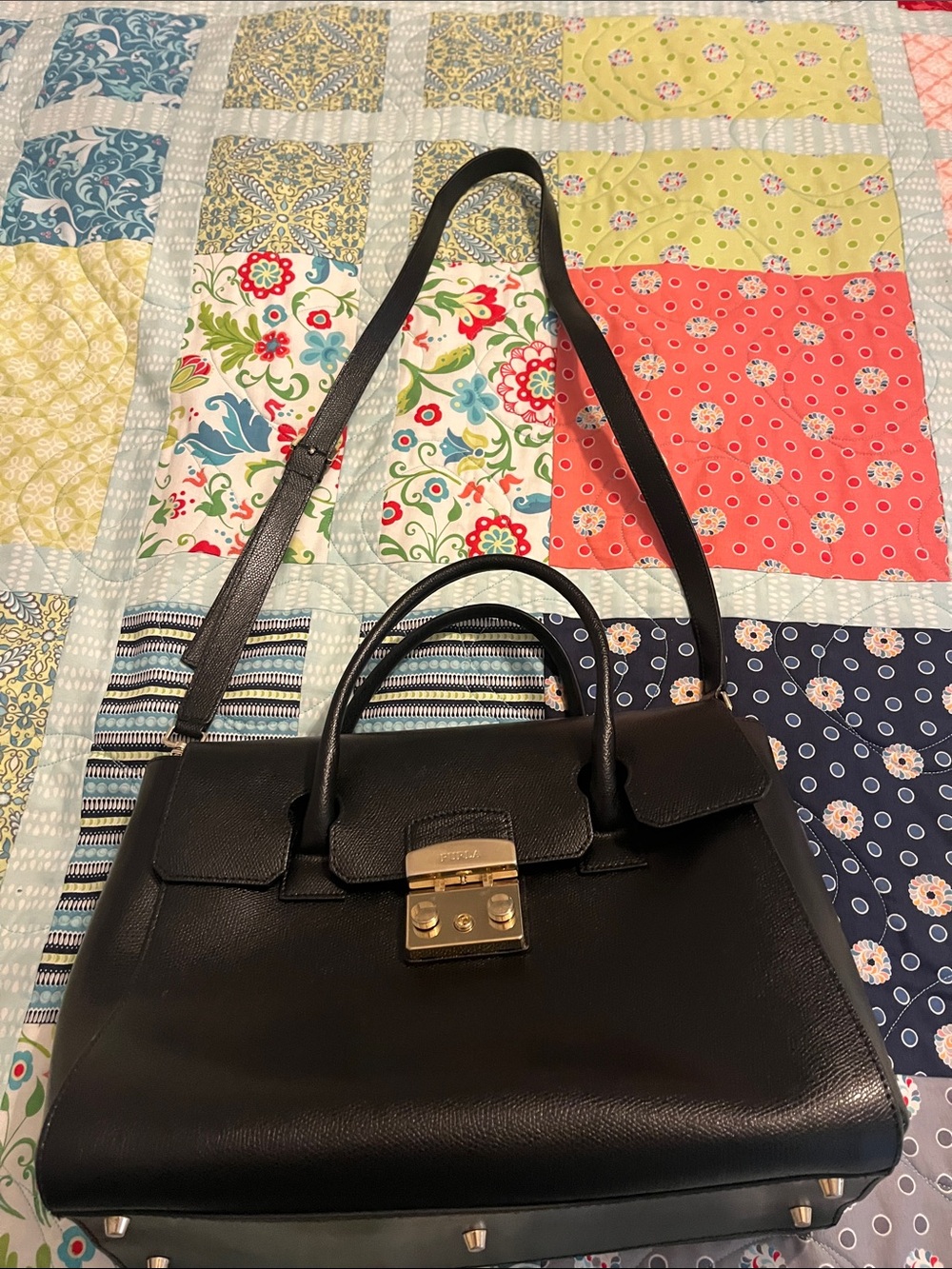 Furla Black Leather Satchel with Gold-Tone Lock - Picture 5 of 5